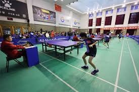 太阳报：拉爵削减食堂让布雷斯福德困惑，后者开始怀疑自己